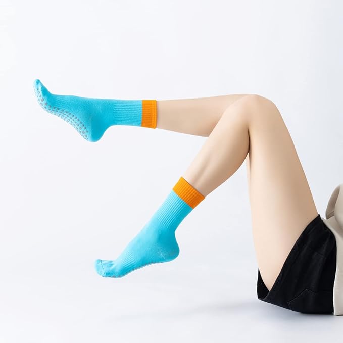Yoga Pilates Socks with Grips for Women Non Slip Color Blocking Cushioned Crew Socks for Barre Ballet Dance
