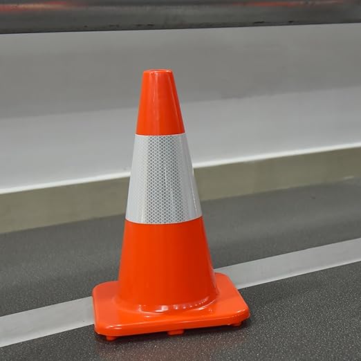 8 Pack 18" Traffic Cones – Orange Safety Cones with 6" Reflective Collars – Durable PVC Road Cones for Parking, Construction, Driveway & Training Use