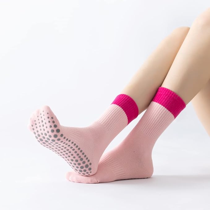 Yoga Pilates Socks with Grips for Women Non Slip Color Blocking Cushioned Crew Socks for Barre Ballet Dance