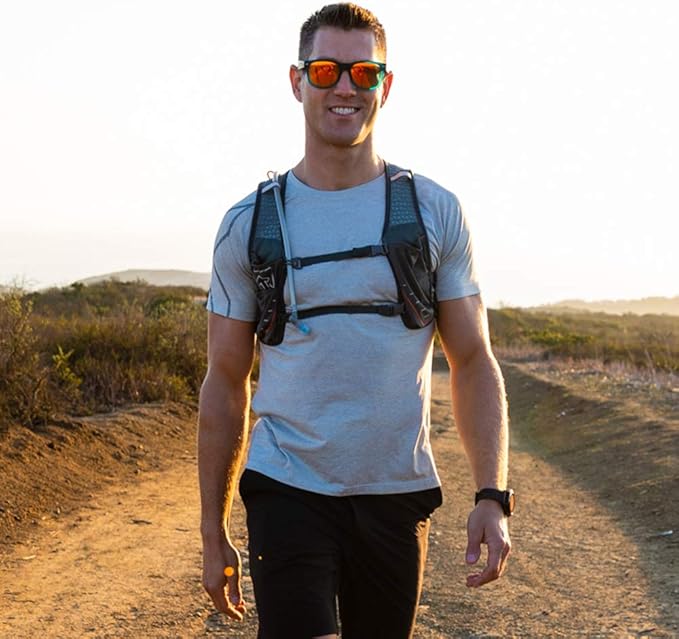 Nathan TrailMix 7L Running Vest for Men & Women, Hydration Vest w/ 2L Bladder Hydration Pack, Water Backpack for Hiking, Running, Walking, Marathon, Race