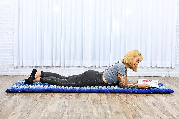 Leewadee - Foldable Floor Mattress - Japanese Roll Up Futon -Trifold Tatami Mat- Guest Floor Bed - Camping Mattress - Thai Massage Mat, Kapok Filled, 75 x 28 inches, Blue