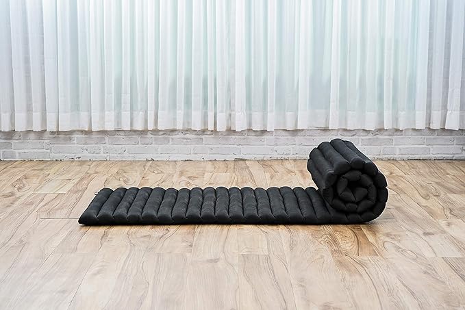 Leewadee - Foldable Floor Mattress - Japanese Roll Up Futon -Trifold Tatami Mat- Guest Floor Bed - Camping Mattress - Thai Massage Mat, Kapok Filled, 75 x 20 inches, Black