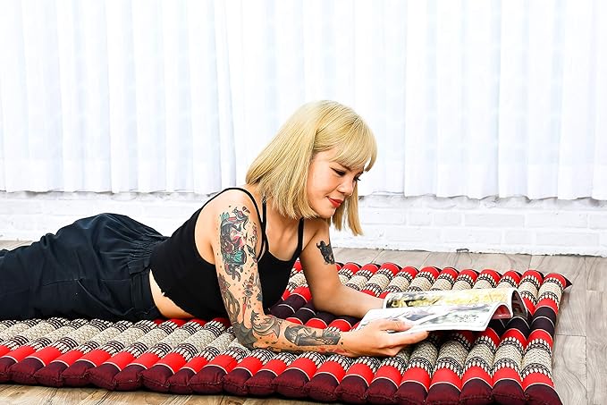 Leewadee - Kapok Roll Mat – Handcrafted Folding Sleep & Relaxation Mattress from Thailand, Ideal as Guest Bed, Camping Mat, Yoga Mat or Traditional Futon, 75 x 39 inches, Red