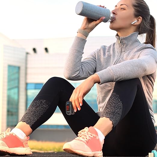 Mibest CN160 Fingertip Pulse Oximeter Blood Oxygen Saturation Monitor with Batteries Included (Black)