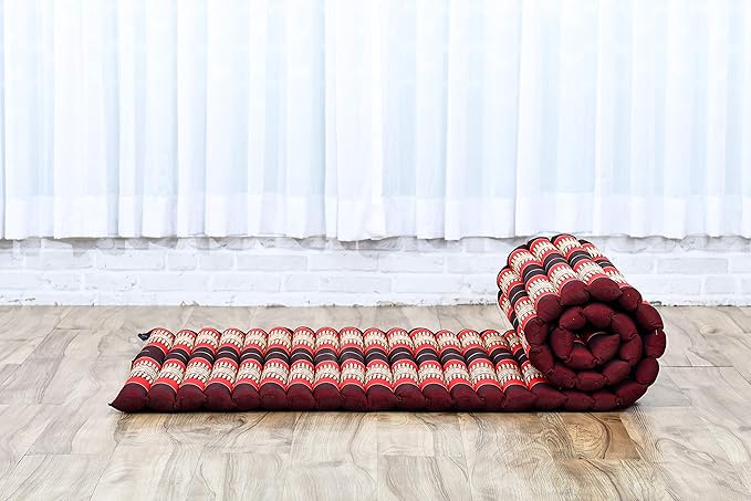 Leewadee - Foldable Floor Mattress - Japanese Roll Up Futon -Trifold Tatami Mat- Guest Floor Bed - Camping Mattress - Thai Massage Mat, Kapok Filled, 75 x 28 inches, Red
