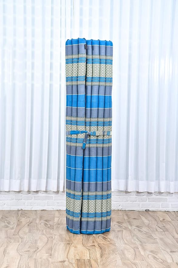 Leewadee - Foldable Floor Mattress - Japanese Roll Up Futon -Trifold Tatami Mat- Guest Floor Bed - Camping Mattress - Thai Massage Mat, Kapok Filled, 75 x 57 inches, Light Blue