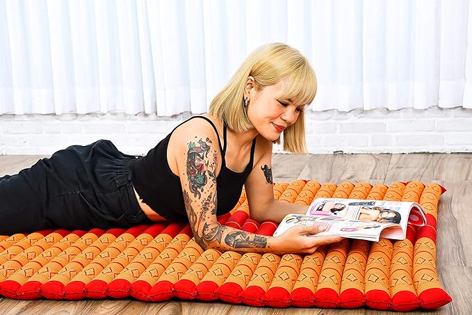 Leewadee - Kapok Roll Mat – Handcrafted Folding Sleep & Relaxation Mattress from Thailand, Ideal as Guest Bed, Camping Mat, Yoga Mat or Traditional Futon, 75 x 39 inches, Orange Red