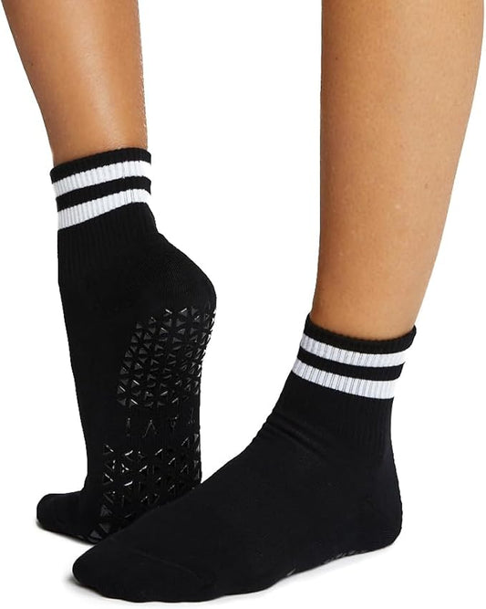 TAVI NOIR Aria Grip Socks – Pilates Socks with Grips for Women, Non Slip, Yoga & Barre