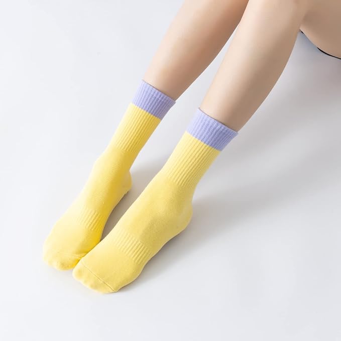 Yoga Pilates Socks with Grips for Women Non Slip Color Blocking Cushioned Crew Socks for Barre Ballet Dance