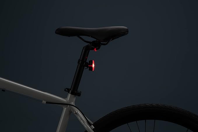 Schwinn Quick Wrap Bike Light Set, LED, 40 or 11 Lumen, Easy to Attach Headlight and Taillight, Tool-Free Install, Battery Operated, for City and Road Riding