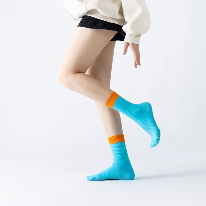 Yoga Pilates Socks with Grips for Women Non Slip Color Blocking Cushioned Crew Socks for Barre Ballet Dance
