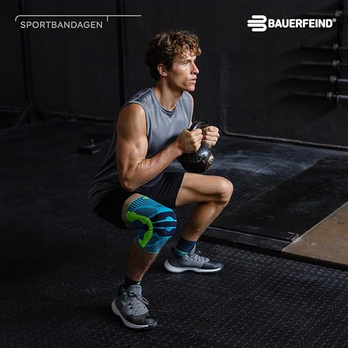 Bauerfeind Sports Knee Support - Knee Brace for Pain Relief and Stabilization - Patellar Knee Pad for Enhanced Support - Targeted Compression - Lightweight & Durable