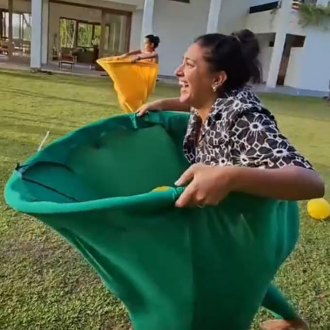 Granny Pants Yard Game, Oversized Granny Pants Outdoor Game for Adults, 8 Elastic Balls+Pump, Backyard Parties and Field Day(Green+Blue)