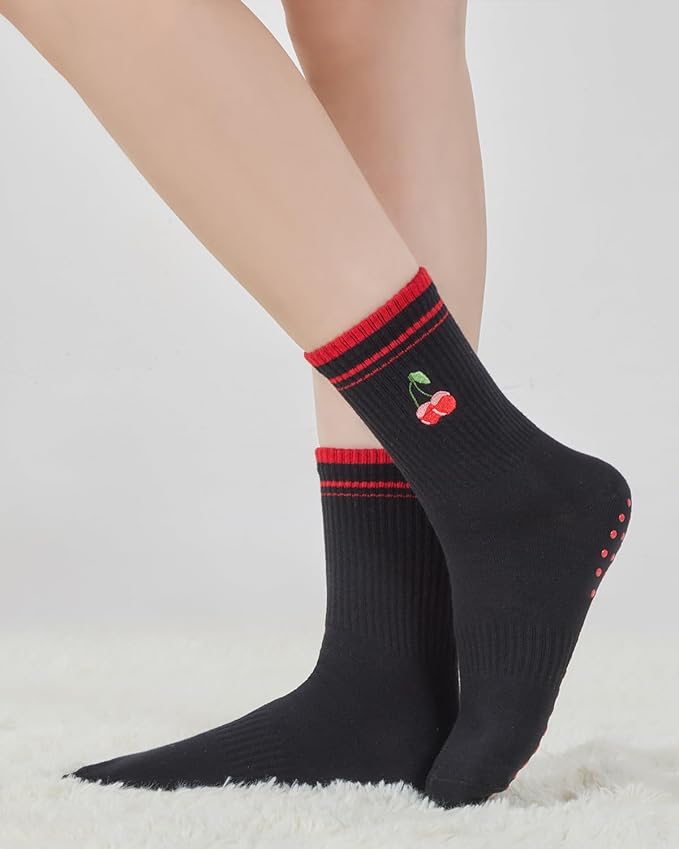EUDOLAH Cute Yoga Socks for Women Pilates Barre Breathable Non-Slip Crew Grip Sock With Stripes Anti-friction Athletic Socks