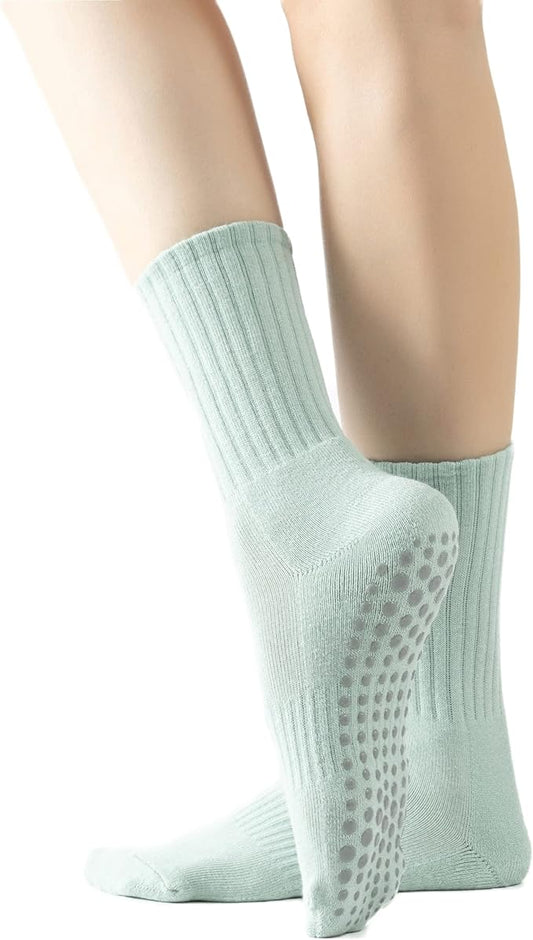 Yoga Pilates Socks with Grips for Women Non Slip Solid Colored Fleece Cushioned Mid Calf Crew Socks for Barre Ballet Dance