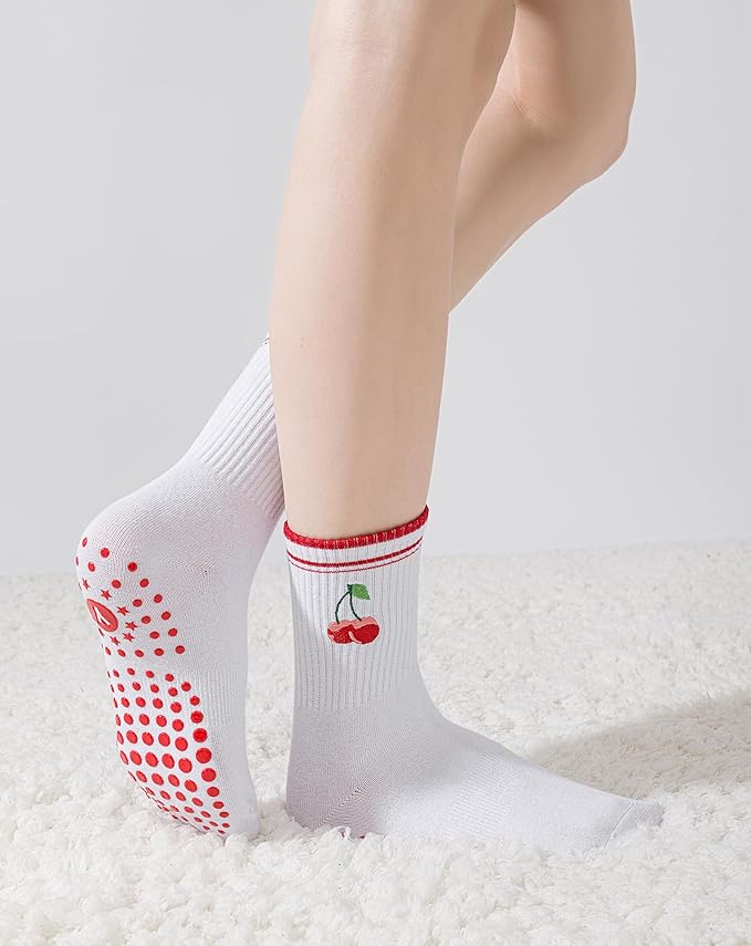 Yawlsow Pilates Grip Socks for Women Yoga Grippy Socks Cute Barre Non Skid Athletic Crew Sticky Sock Workout Hospital