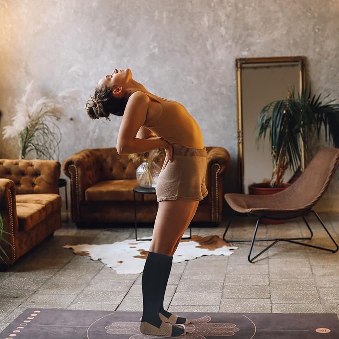 fenglaoda 8 Pairs Compression Socks for Men & Women 20-30 mmHg Knee High Nurse Pregnant Running Medical and Travel Athletic