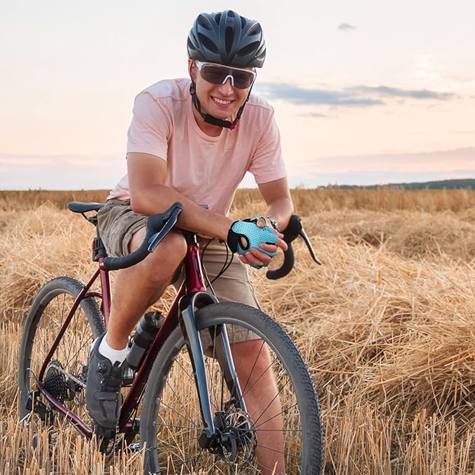 Workout Gloves, Black Gloves for Men Women, Breathable Half-Finger Fitness Exercise Gloves, Anti-Callus Glove