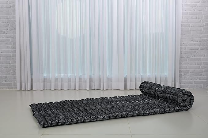 Leewadee - Foldable Floor Mattress - Japanese Roll Up Futon -Trifold Tatami Mat- Guest Floor Bed - Camping Mattress - Thai Massage Mat, Kapok Filled, 75 x 28 inches, Black