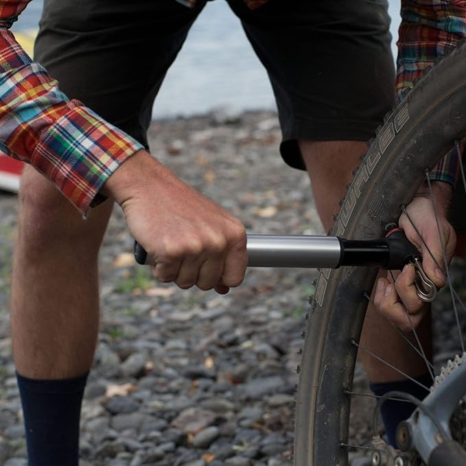 Blackburn Mammoth 2Stage Anyvalve Bike Mini-Pump