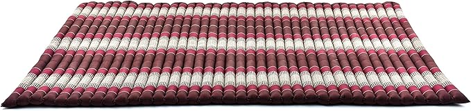Leewadee - Foldable Floor Mattress - Japanese Roll Up Futon -Trifold Tatami Mat- Guest Floor Bed - Camping Mattress - Thai Massage Mat, Kapok Filled, 75 x 57 inches, Brown Red