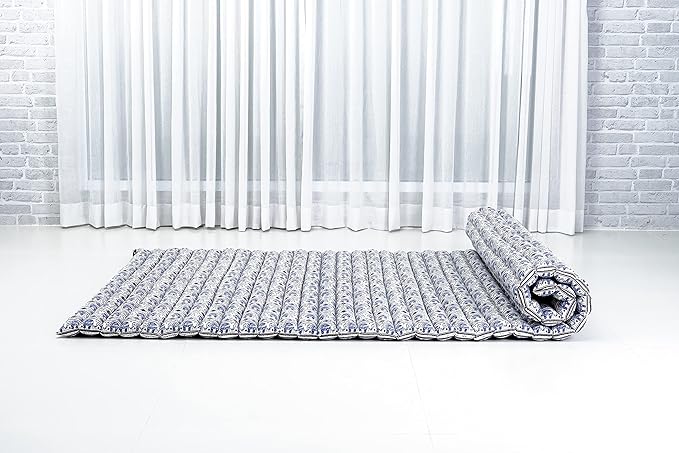 Leewadee - Kapok Roll Mat – Handcrafted Folding Sleep & Relaxation Mattress from Thailand, Ideal as Guest Bed, Camping Mat, Yoga Mat or Traditional Futon, 75 x 39 inches, Blue White