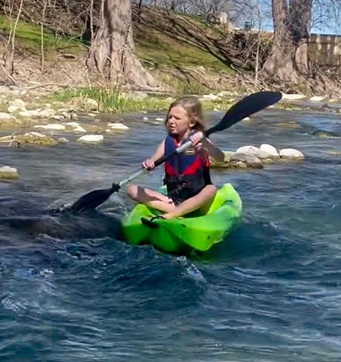 Kids Kayak Paddle for River Tubing and Water Adventures | Double-Sided Oars Ideal for Young Paddlers or on River Runs, Lakes, and Streams | Lightweight, Easy-to-Use