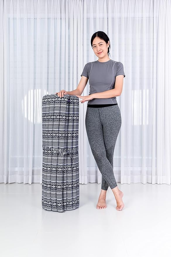 Leewadee - Kapok Roll Mat – Handcrafted Folding Sleep & Relaxation Mattress from Thailand, Ideal as Guest Bed, Camping Mat, Yoga Mat or Traditional Futon, 75 x 39 inches, Blue White