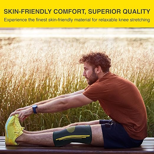 Bracoo Knee Compression Sleeves for Men and Women – Knee Support Brace for Running, Workout, Pain Relief, Meniscus Tear, Arthritis, Joint Recovery, Sports Injury, KE92