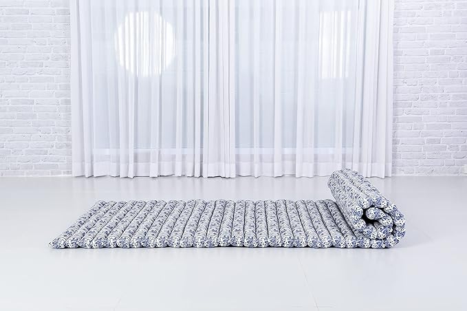 Leewadee - Foldable Floor Mattress - Japanese Roll Up Futon -Trifold Tatami Mat- Guest Floor Bed - Camping Mattress - Thai Massage Mat, Kapok Filled, 75 x 28 inches, Blue White