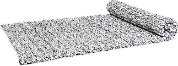 Leewadee - Kapok Roll Mat – Handcrafted Folding Sleep & Relaxation Mattress from Thailand, Ideal as Guest Bed, Camping Mat, Yoga Mat or Traditional Futon, 75 x 39 inches, Blue White