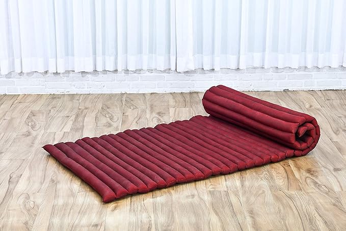 Leewadee - Foldable Floor Mattress - Japanese Roll Up Futon -Trifold Tatami Mat- Guest Floor Bed - Camping Mattress - Thai Massage Mat, Kapok Filled, 75 x 28 inches, Red